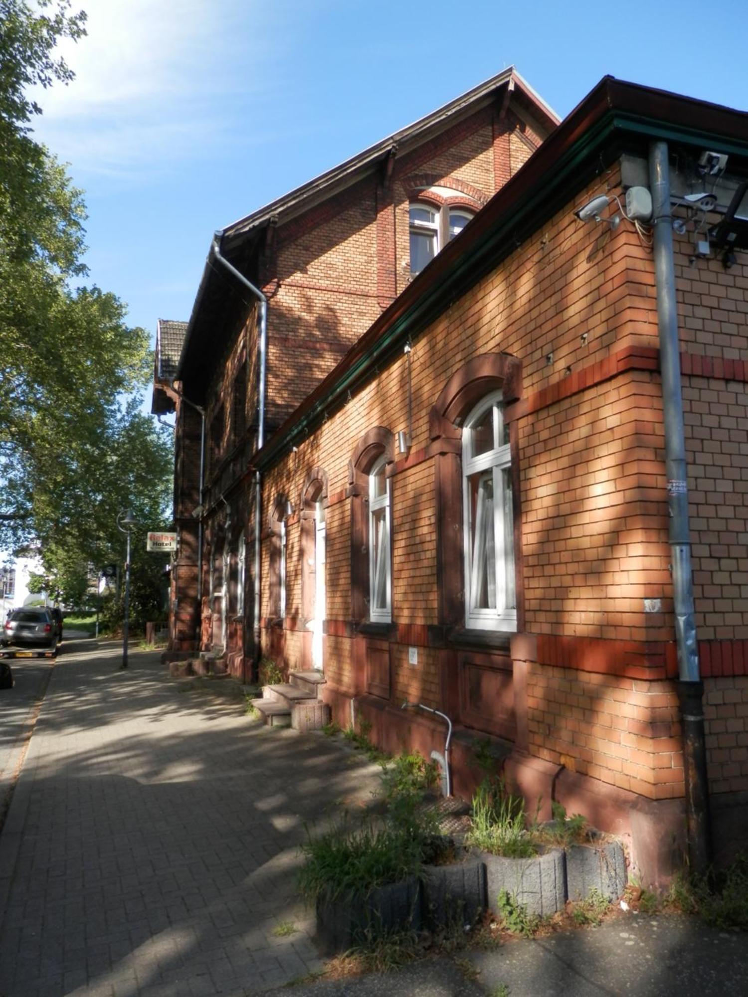 Relax Hotel-Ludwigshafen Bagian luar foto