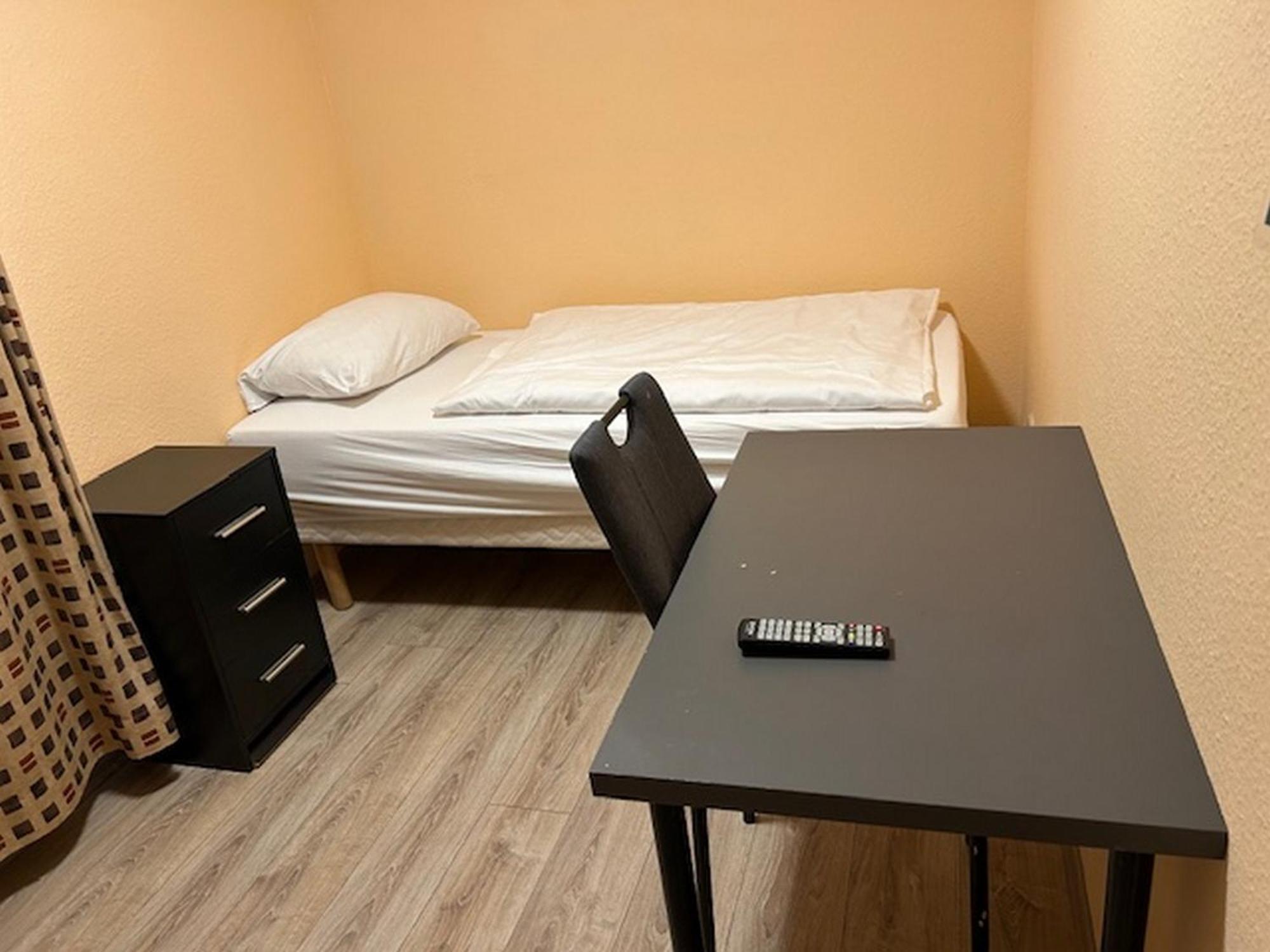 Relax Hotel-Ludwigshafen Bagian luar foto